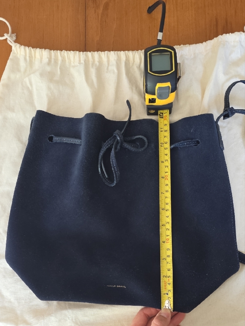 Mansur Gavriel Navy Suede Drawstring Bucket Bag with Pouch - Picture 6 of 10
